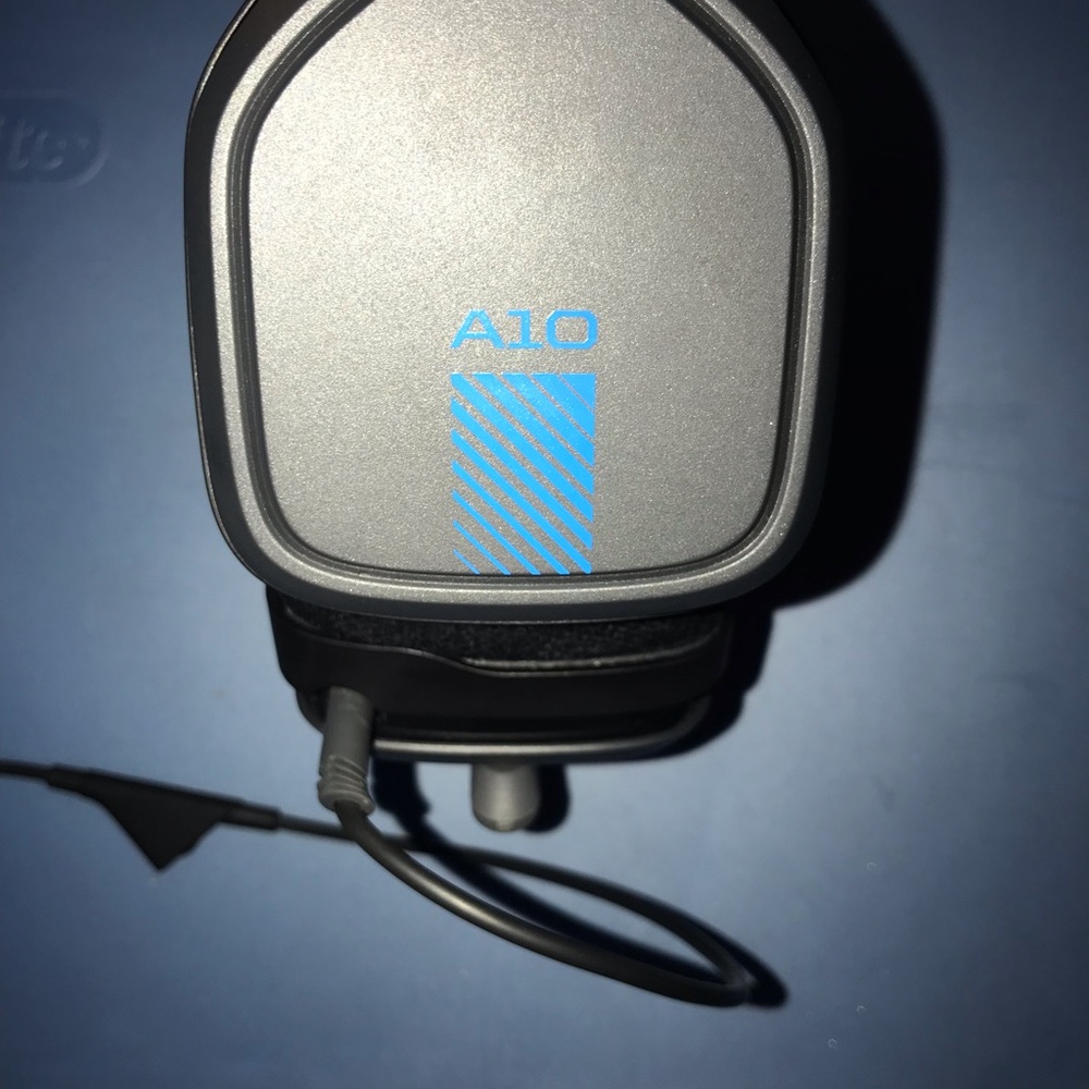 ASTRO A10 - Picture 4 of 4